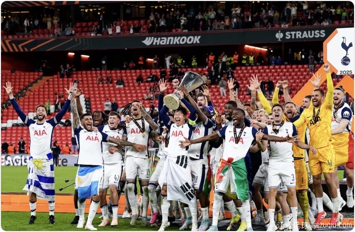 打破冠军荒！热刺1-0曼联夺欧联冠军 约翰逊制胜范德文门线解围