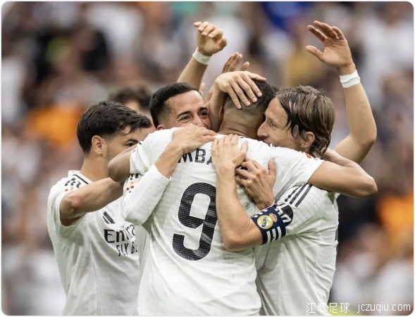 姆巴佩双响莫德里奇伯纳乌告别战 皇马2-0皇社收官 