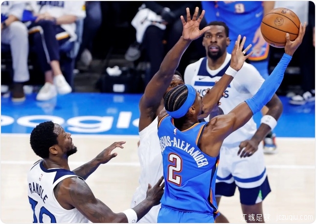 亚历山大34+8+7华子19分 雷霆轻取森林狼晋级总决赛 