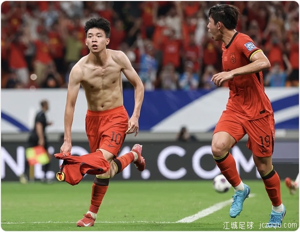 小组倒数第二收官！国足1-0巴林止4连败 王钰栋处子球王子铭造点