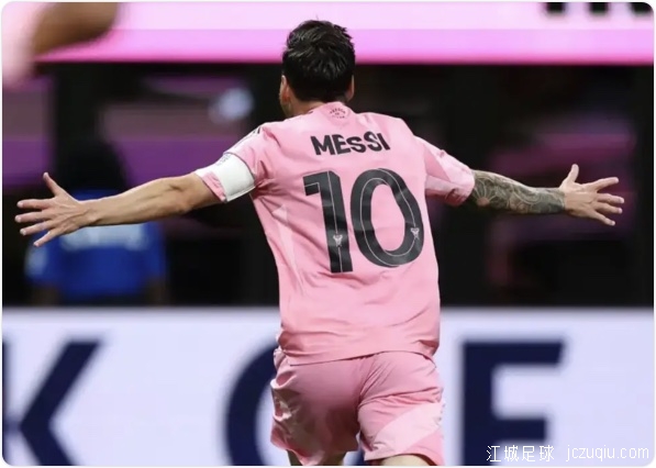 梅西任意球破门 迈阿密国际2-1逆转波尔图首胜 