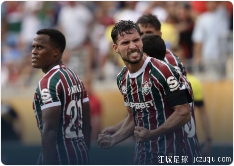 不败进四强!弗鲁米嫩塞2-1利雅得新月 坎塞洛失误马丁内利世界波