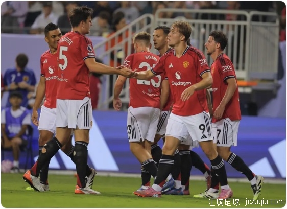 霍伊伦破门德利赫特乌龙 多古传射曼联4-1伯恩茅斯 