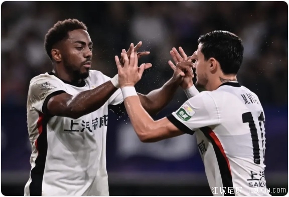 刘若钒传射蒯纪闻中横梁 海港客场4-2梅州