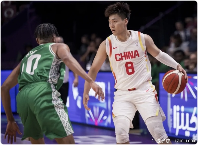 胡金秋20分赵睿19+4+6 中国男篮首战险胜沙特 