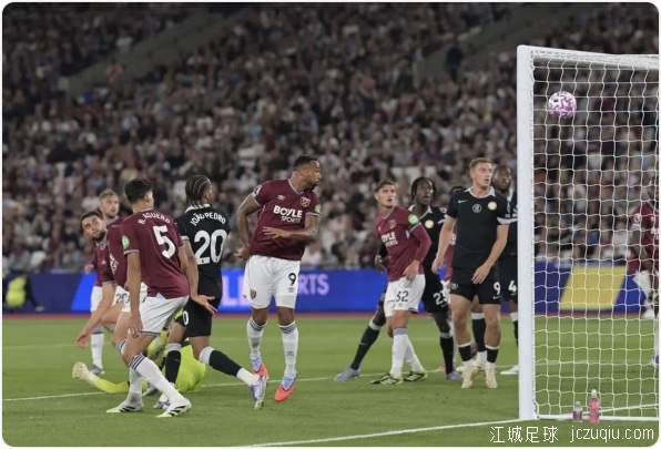 佩德罗1射2传恩佐破门 切尔西5-1西汉姆取赛季首胜 