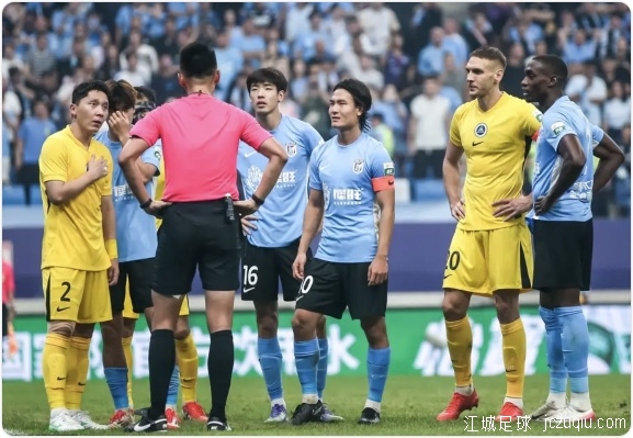 拉布亚德失点补射破门刘祝润建功 英博2-1逆转新鹏城 