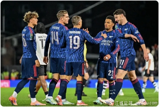 埃泽斩获处子球特罗萨德破门 阿森纳2-0进16强