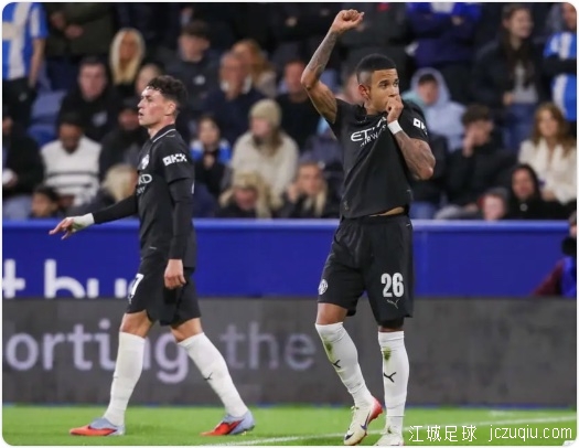 福登传射萨维尼奥破门 曼城2-0哈德斯菲尔德晋级 