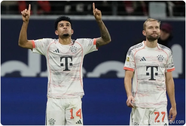 迪亚斯2射1传凯恩破门 拜仁3-0法兰克福6连胜领跑 