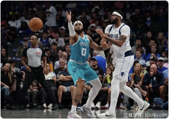 布里奇斯20+11鲍尔20分 黄蜂胜独行侠