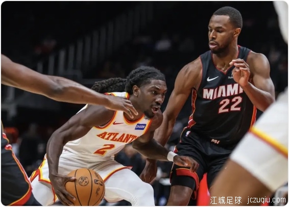 托平26+9阿德巴约伤退 老鹰加时胜热火 