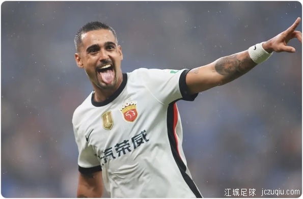 莱昂纳多世界波2射1传 海港4-3海牛4连胜继续领跑 