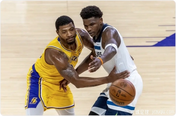 东契奇49+11+8爱德华兹31+5 湖人轻取森林狼迎首胜