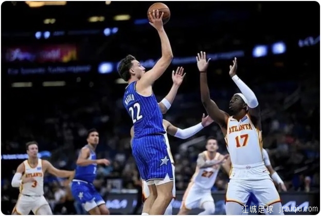 老鹰14分逆转险胜魔术 特雷杨25+6制胜6分小瓦27+6