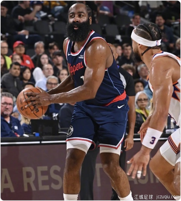 哈登30+7+7暴走，快船27分完胜太阳！小卡27+5+5，琼斯惊艳 