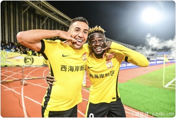 费利佩读秒绝平 蓉城2-2西海岸落后海港1分 