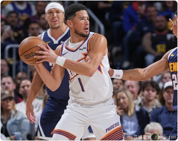 掘金22分击溃太阳！约基奇三双罕见吃恶犯 布克31分8失误穆雷23分 