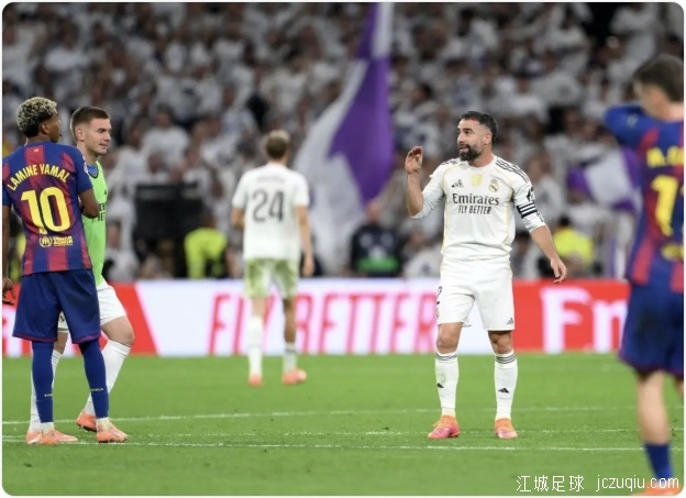 姆巴佩破门+失点贝林厄姆建功 皇马2-1胜10人巴萨 