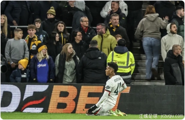 吉滕斯造3球德拉普染红 切尔西4-3狼队晋级 