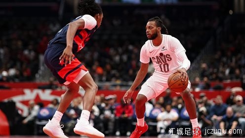 骑士7人上双轰148分大胜奇才 米切尔24分 麦科勒姆25分