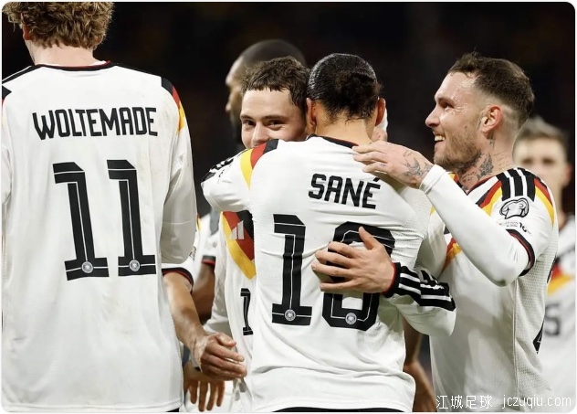 世预赛生死战！维尔茨助攻双响，萨内梅开二度，德国6-0大胜晋级 