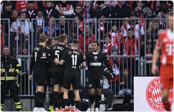 11月29日 德甲第12轮 拜仁慕尼黑vs圣保利 全场录像回放