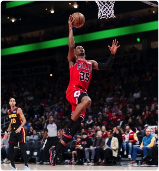 12月22日 NBA常规赛 公牛vs老鹰 全场录像回放