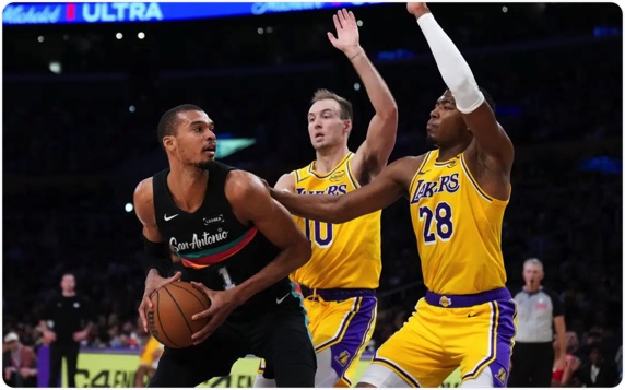 02月11日 NBA常规赛 马刺vs湖人 全场录像回放