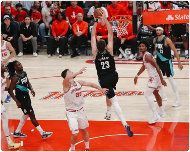 03月07日 NBA常规赛 开拓者vs火箭 全场录像回放