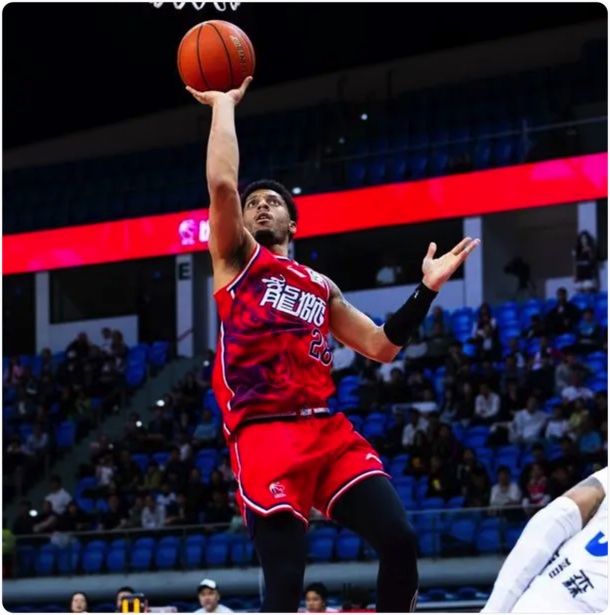 03月12日 CBA常规赛 广州vs宁波 全场录像